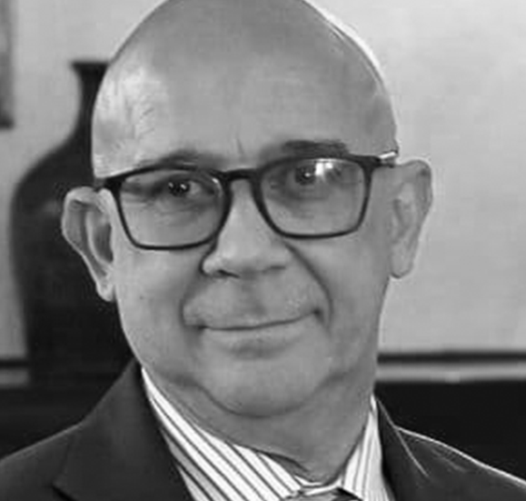 director-Fernando Taveras, MD